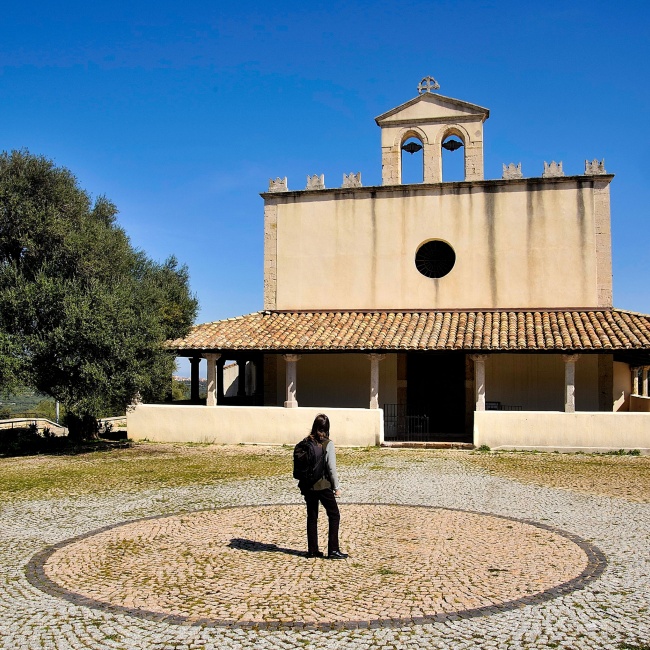 San Sisinnio, la chiesa campestre
