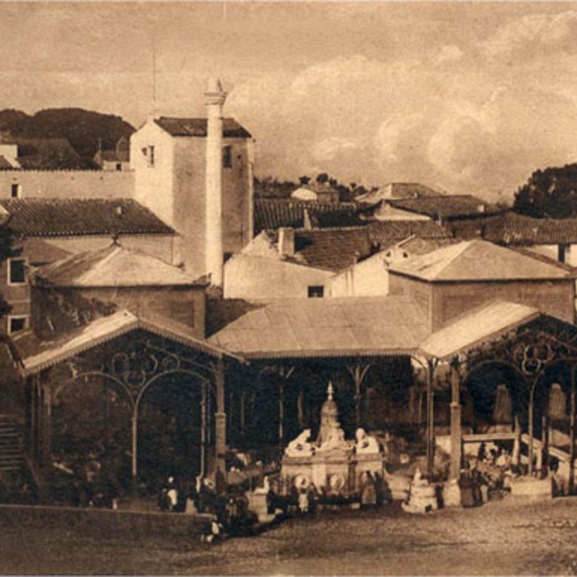 Foto d'epoca del lavatoio