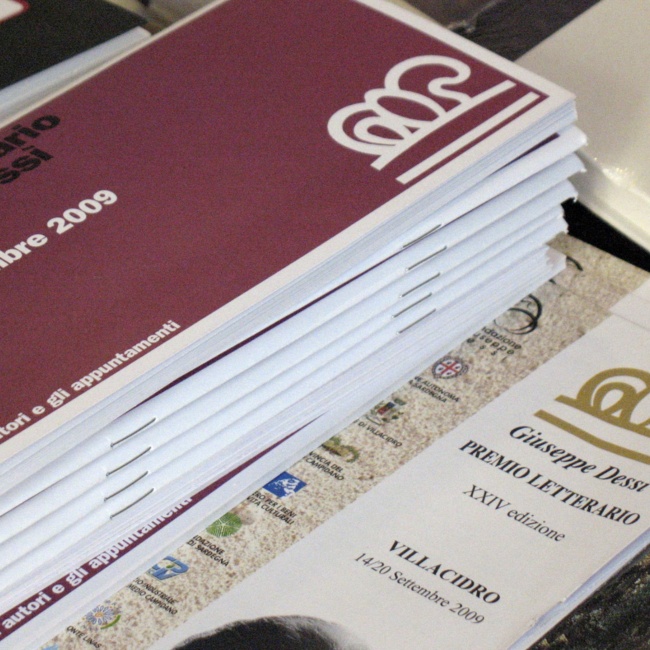 Brochures and posters of the Giuseppe Dessì Award